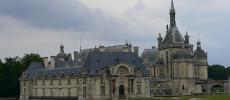 Замок Шантийи - Chateau de Chantilly) - фото