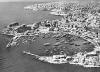 Порт Пирей - давно сросся с континентальными Афинами!
