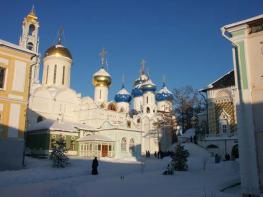 Москва: Троицкий собор – главный соборный храм - Троицкого монастыря