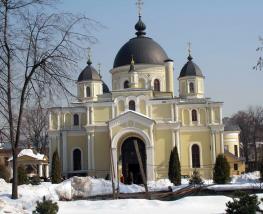 Москва: Покровский женский монастырь у Покровской заставы