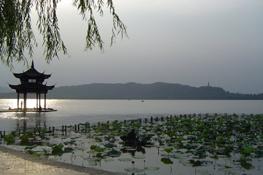 Ханчжоу - Hangzhou - на правом берегу реки Цяньтанцзян