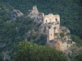 Замок Монфор - история начинается с эпохи римлян