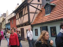 Золотая улочка – одна из самых знаменитых и живописных улочек Праги