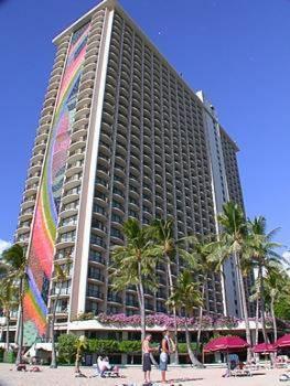 Отель Hilton Hawaiian Village - Гонолулу