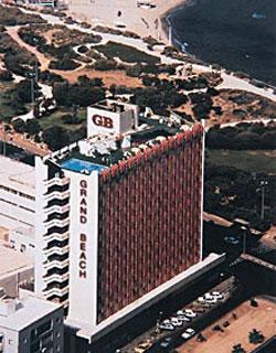 Отель Grand Beach Hotel in Tel Aviv