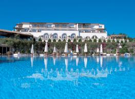 Отель OUT OF THE BLUE, Capsis Elite Resort - Ruby Red Regal Hotel