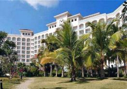 Отель Holiday Inn Sanya Bay Resort
