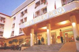 Отель Beverly Plaza