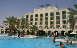 Отель Al Ain Rotana