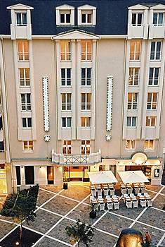 Отель TONIC HOTEL BIARRITZ