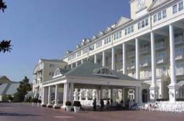 Отель Disney-s Newport Bay Club