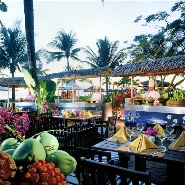 Shangri-La Rasa Ria Resort - фото - Ресторан 
