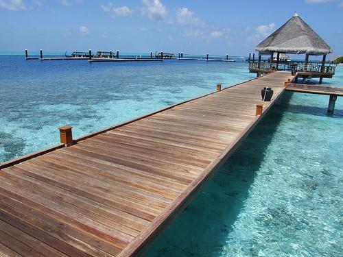 Отель Island Hideaway at Dhonakulhi Maldives