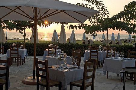 Кипр Пафос Отель Elysium Beach Resort - фото