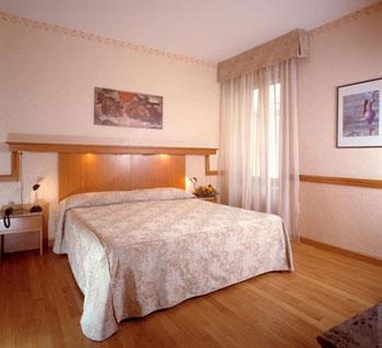 Верона Отель Mastino Hotel Verona - фото