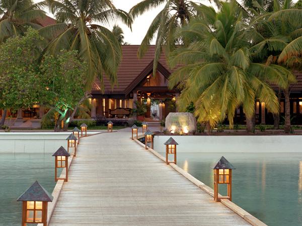 Отель Kurumba Maldives - фото