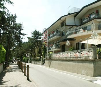 Италия Отель Acapulco Hotel Lignano Pineta - фото