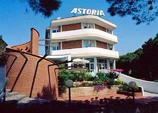 Отель Astoria hotel Lignano Sabbiadoro