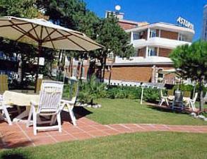 Отель Astoria hotel Lignano Sabbiadoro