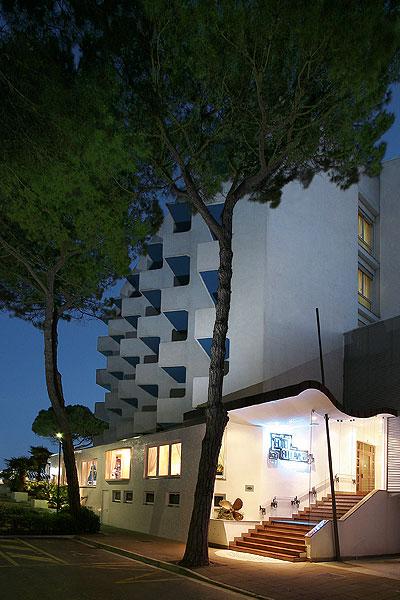 Отель Bellavista Hotel Lignano