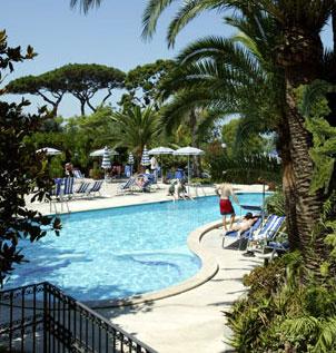 Италия Отель GRAND HOTEL AMBASCIATORI - фото