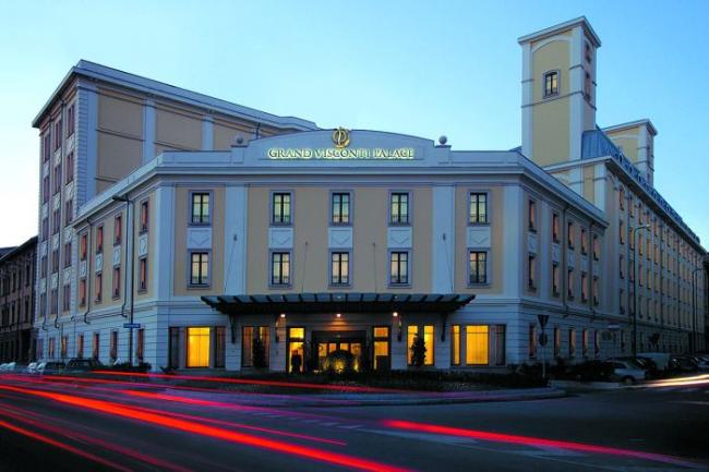 Милан Отель Grand Hotel Visconti Palace - фото