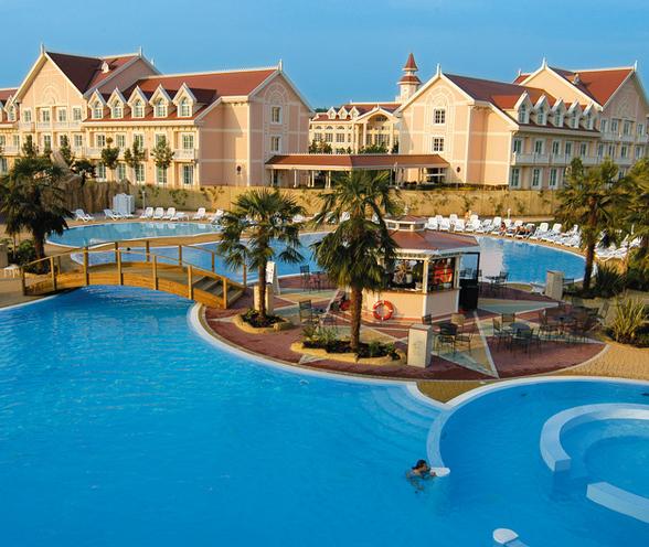 Озеро Гарда Отель Gardaland Hotel Resort - фото