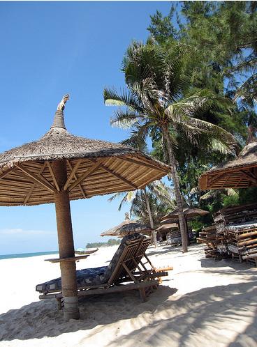 Вьетнам - Отель Bamboo Village Resort - пляж