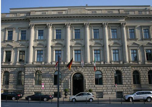 Берлин - Отель HOTEL DE ROME