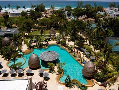 Пхукет Отель Movenpick Resort and Spa Karon Beach