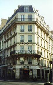 Париж - Отель AVENIR