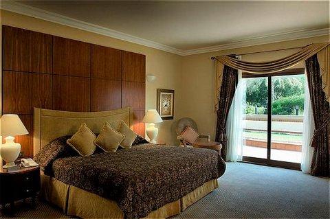 Абу-Даби - Отель InterContinental Resort Al Ain