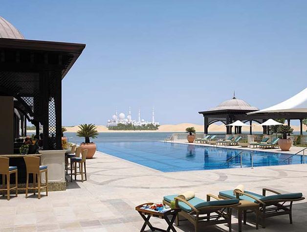 Абу-Даби - Отель Shangri-La Hotel Qaryat Al Beri