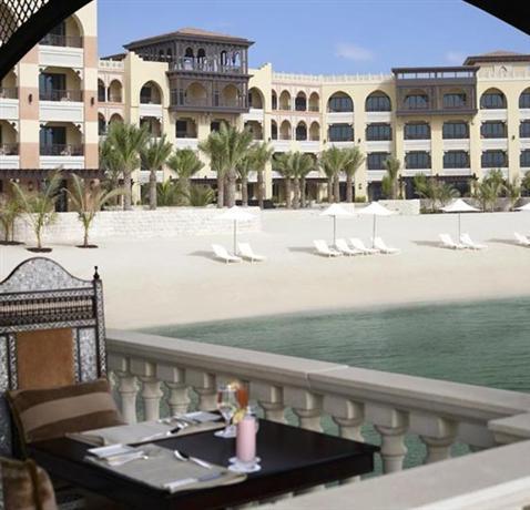 Абу-Даби - Отель Shangri-La Hotel Qaryat Al Beri