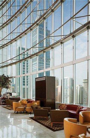 Дубаи - Отель Jumeirah Emirates Towers