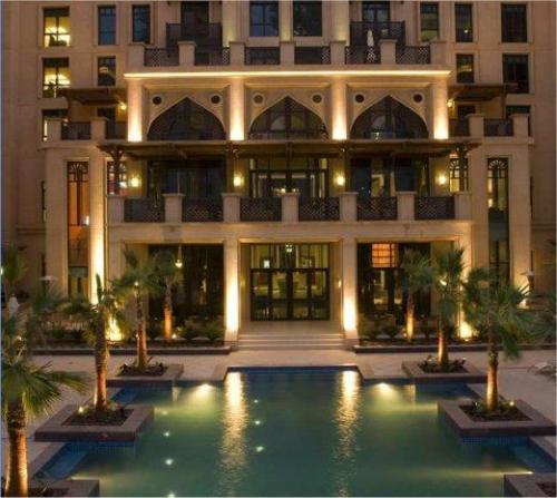Дубаи - Отель Qamardeen