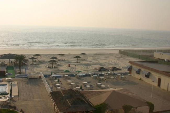 Дубаи - Отель Ajman Beach
