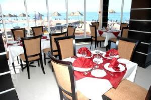 Отель Royal Beach Al Faqeet Hotel & Resort