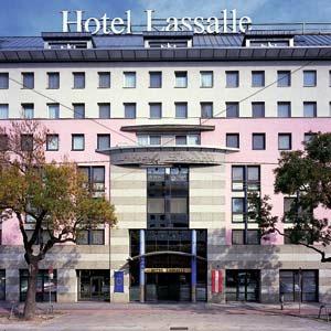 Вена - Отель Austria Trend hotel Lassalle