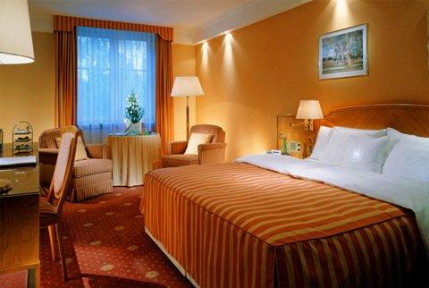 Зальцбург - Отель Sheraton Salzburg - фото