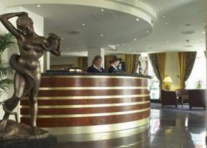 Регистрация в отеле Rica Oslo Hotel