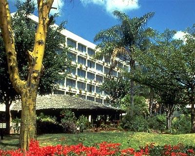 Здание отеля Nairobi Serena Hotel