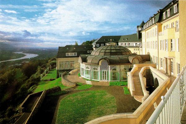 Бонн - Оель Steigenberger Grandhotel Petersberg