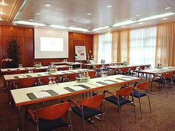 Франкфурт - MERCURE HOTEL & RESIDENZ FRANKFURT MESSE