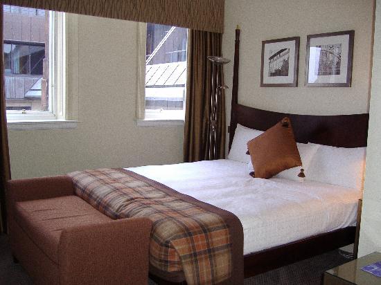 Эдинбург отели - Отель CALEDONIAN HILTON EDINBURGH