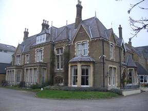 Оксфорд отели - Отель Cotswold Lodge Hotel