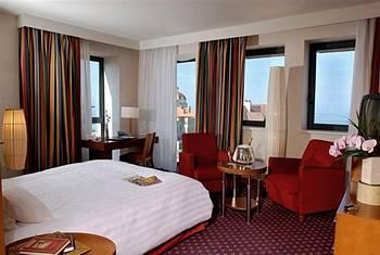 Отели в Биарицц - Отель Radisson SAS Hotel Biarritz 