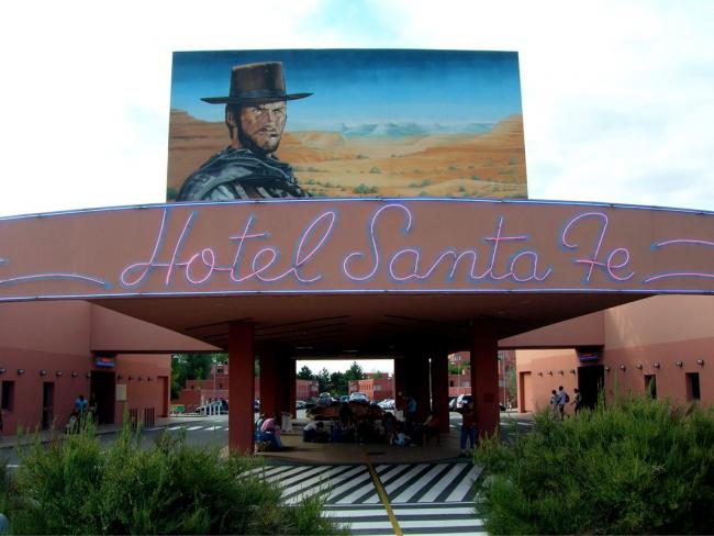 Отель SANTA FE - отели около Диснейлэна