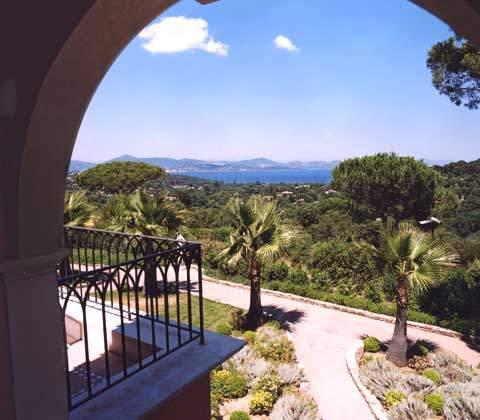 Отели на Лазурном Берегу - Отель CHATEAU HOTEL DE LA MESSARDIERE (Лазурный Берег)