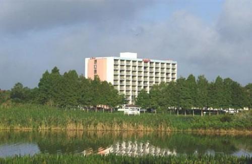 Отель Ramada Inn Resort East Gate - фото